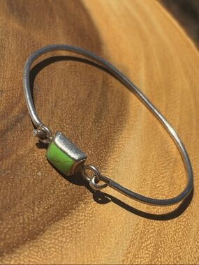 Sterling Silver Bracelet with Bright Green Stone Accent Mexican